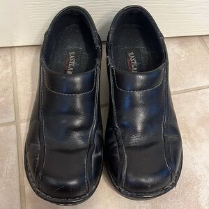 Eastland Tracie slip on women’s shoe clog